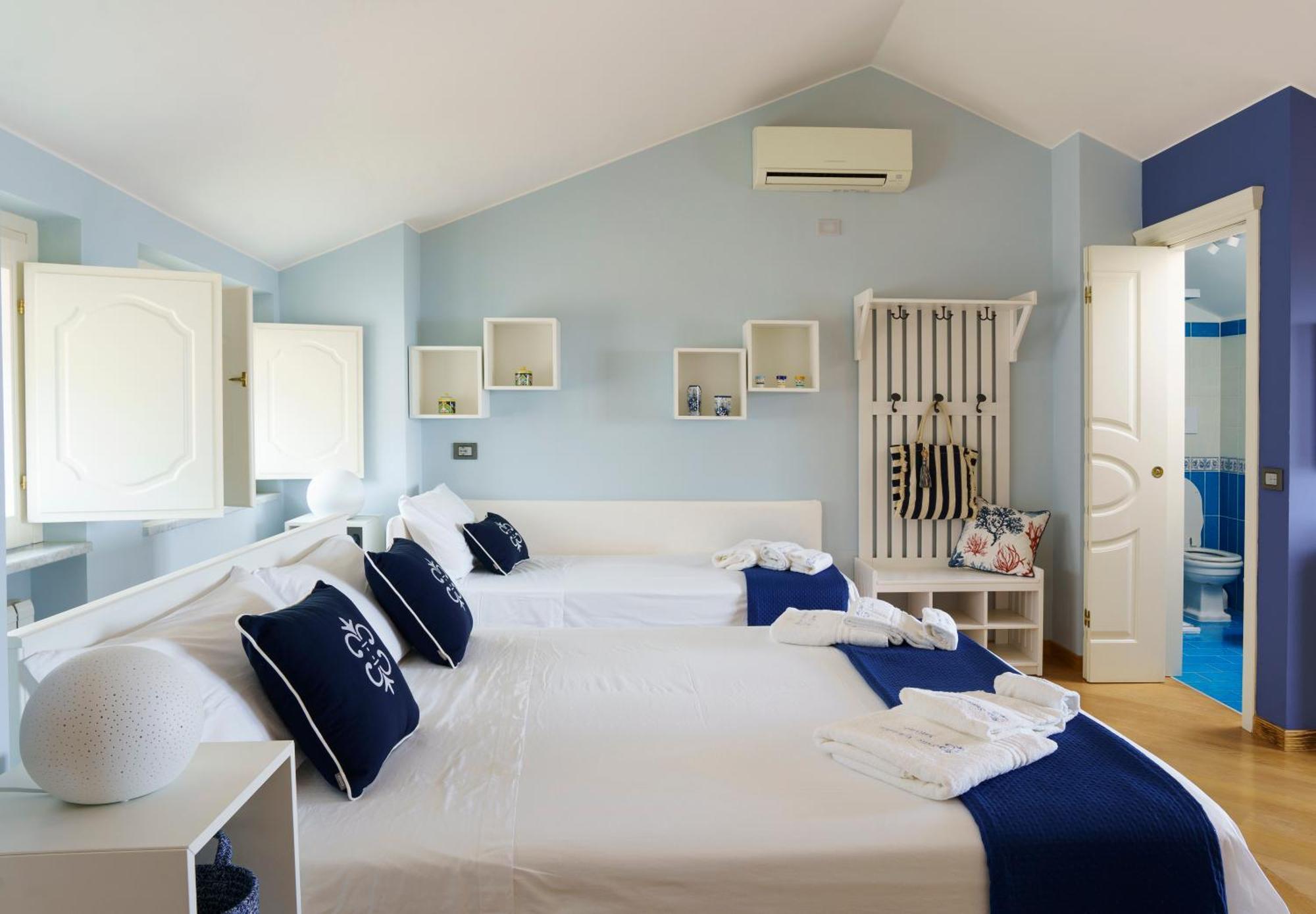 Suite Aphrodite - Exclusive Flat Salerno Exterior foto