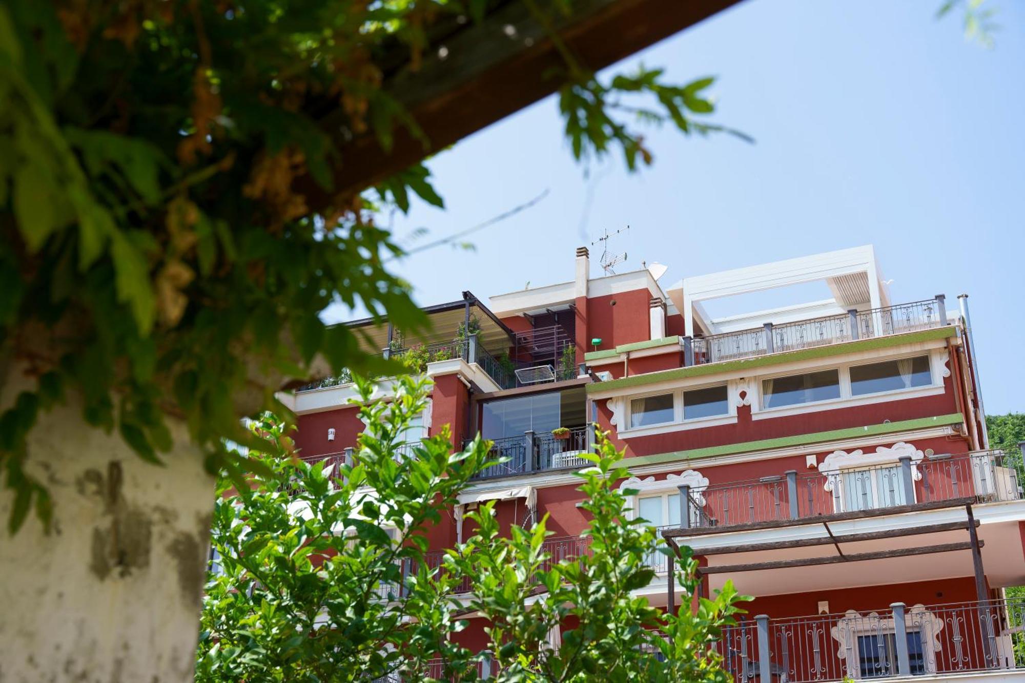 Suite Aphrodite - Exclusive Flat Salerno Exterior foto