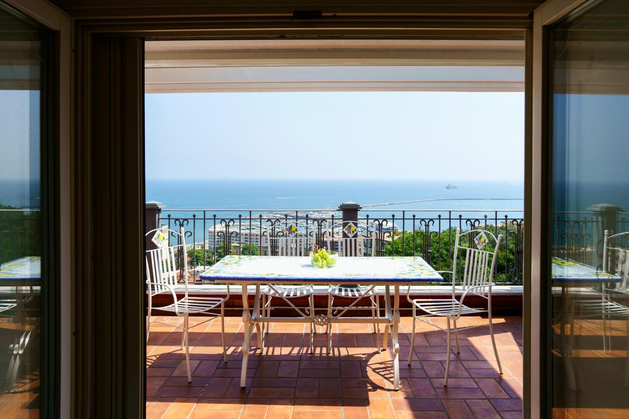 Suite Aphrodite - Exclusive Flat Salerno Exterior foto